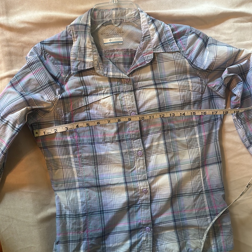 Columbia Button Down Shirt - Picture 10 of 10